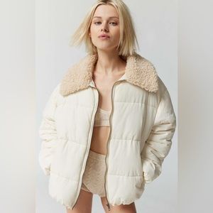 UO Duckie Faux Shearling Collar Puffer Jacket